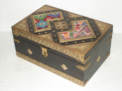 Manufacturers Exporters and Wholesale Suppliers of Wooden Jewellery Box Jaipur Rajasthan